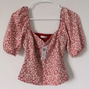 NWT Abercrombie & Fitch Puff Sleeve Sweetheart Top Size Extra Small